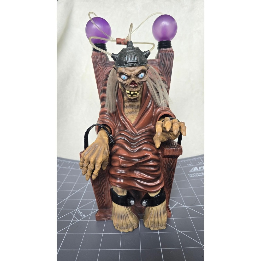 Vintage 1997 Trendmasters Tales from the Crypt Animated Cryptkeeper Figure Boxed